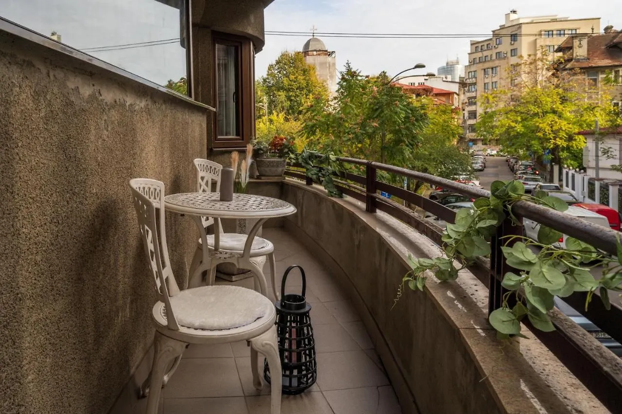 Beautiful 2Bedflatcismigiu Apartment Bucharest